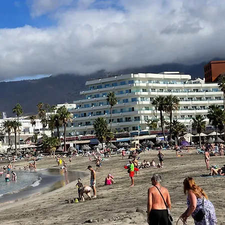 Apartment Geranios Paradise