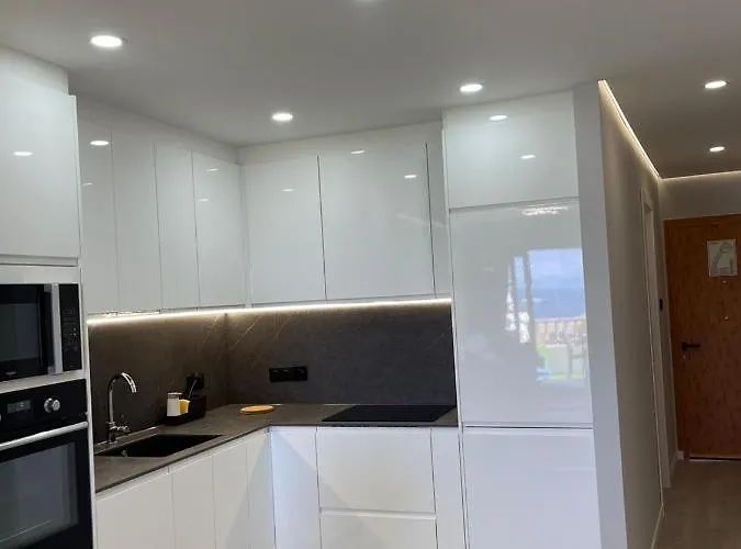 Апартаменти Geranios Paradise *